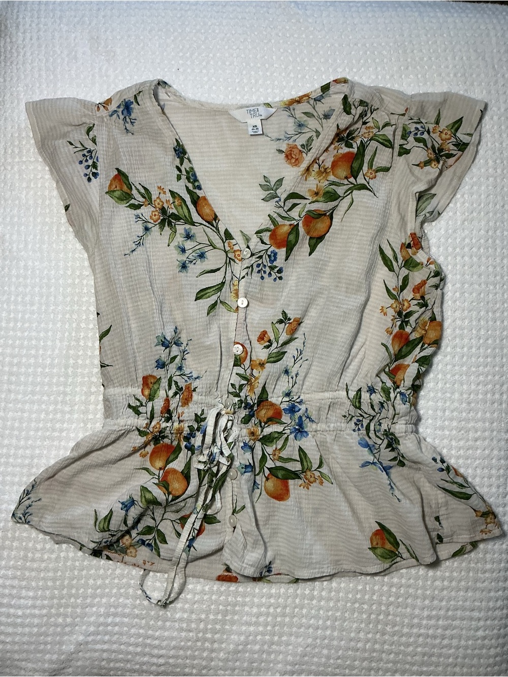 Time and Tru Cream Floral Button-Front Tie-Waist Blouse